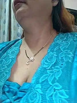 Dianaa9 online show from May 7, 2026, 3:06 pm