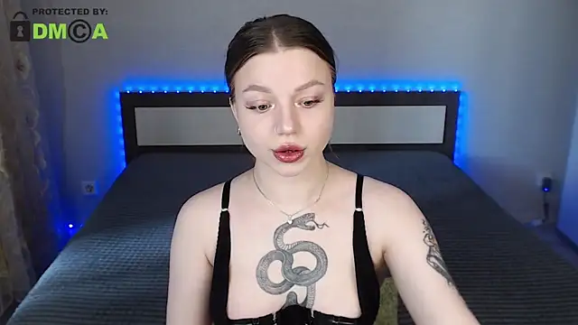 RonnieMilles online show from June 13, 2026, 12:14 pm