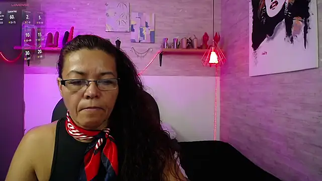 MaturePure online show from September 22, 2025, 8:33 pm