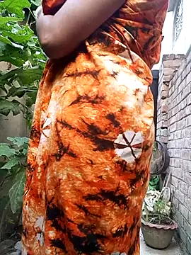 Snapshot of Sexy_rosyyyy chatting on October 28, 2025, 10:30 am Sexy rosyyyy online show from October 28, 2025, 10:30 am