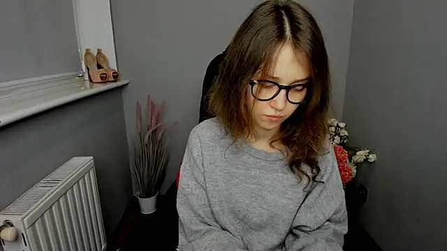 AfinaCutie online show from February 1, 2025, 12:47 pm