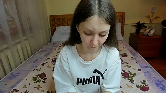 AfinaCutie online show from October 22, 2025, 12:38 pm