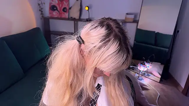 Eerectioneering online show from October 12, 2025, 11:42 am