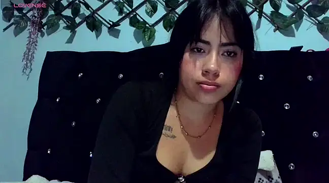 sylvana 19 online show from March 1, 2025, 7:51 am