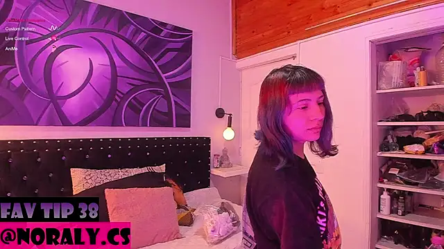 hey noraly online show from June 25, 2026, 1:37 pm
