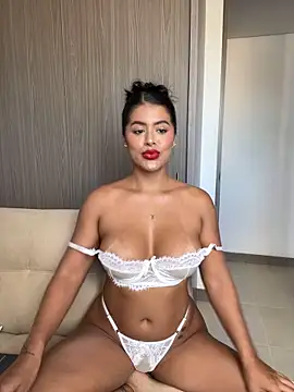 MelissaWaltton online show from November 10, 2025, 8:08 pm