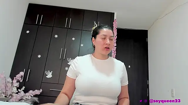 Soyqueen online show from January 24, 2025, 4:59 am