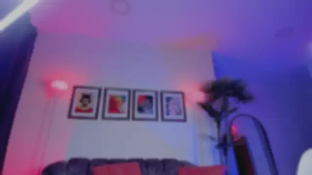 Snapshot of Taylor__foxxx chatting on September 11, 2025, 5:18 am Taylor  foxxx online show from September 11, 2025, 5:18 am