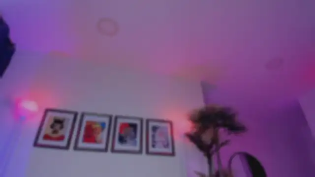 Snapshot of Taylor__foxxx chatting on September 17, 2025, 4:58 am Taylor  foxxx online show from September 17, 2025, 4:58 am