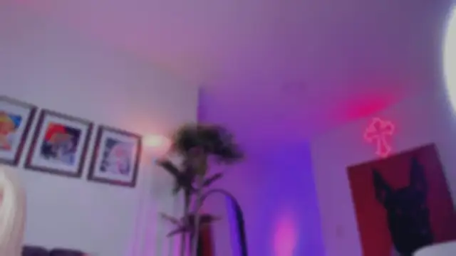 Snapshot of Taylor__foxxx chatting on October 9, 2025, 4:21 am Taylor  foxxx online show from October 9, 2025, 4:21 am