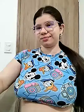 Danzel1105 online show from December 19, 2024, 6:45 pm