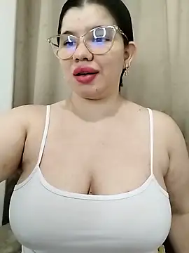 Snapshot of Danzel1105 chatting on March 3, 2026, 9:04 am Danzel1105 online show from March 3, 2026, 9:04 am