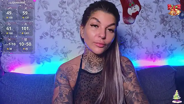 tattooedBabyy online show from December 14, 2024, 12:44 pm