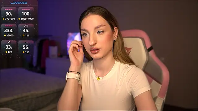 Lexy kiky online show from October 14, 2025, 10:43 pm