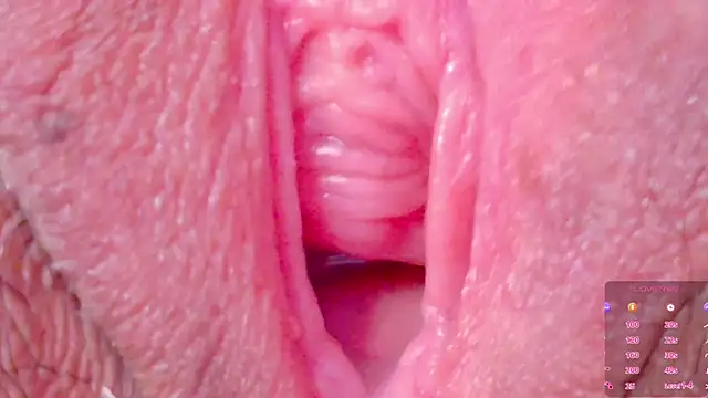 Snapshot of Alu_ryu chatting on October 8, 2025, 1:47 am Alu ryu online show from October 8, 2025, 1:47 am