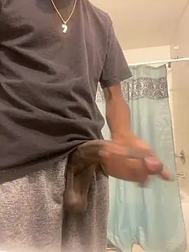 Snapshot of chocolatemeatstick25 chatting on February 20, 2025, 2:46 pm chocolatemeatstick25 online show from February 20, 2025, 2:46 pm