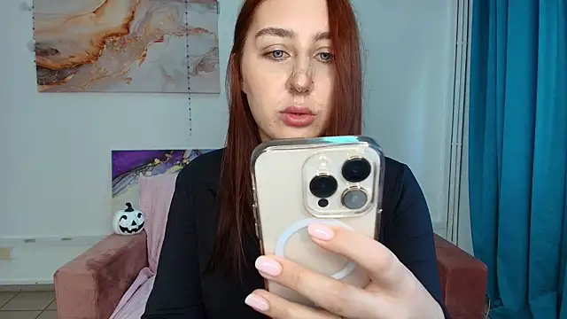 Snapshot of ElmiraPowers chatting on October 18, 2025, 12:17 pm ElmiraPowers online show from October 18, 2025, 12:17 pm