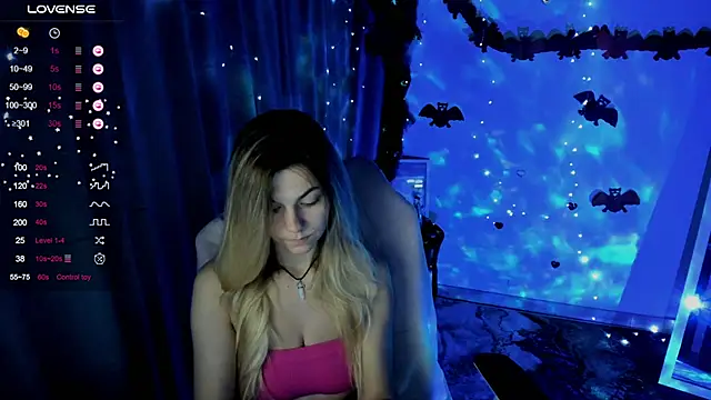 Snapshot of Sweet_me_ chatting on October 24, 2025, 5:59 am Sweet me online show from October 24, 2025, 5:59 am