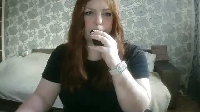 Sabrina Poison online show from May 4, 2026, 3:13 am
