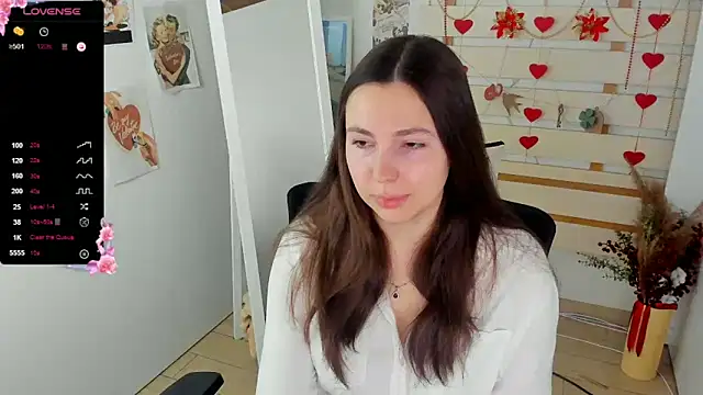 Lexy flower online show from March 13, 2026, 1:40 pm