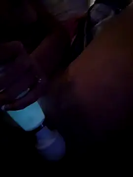 Snapshot of Dixiefaye_Pika chatting on December 28, 2024, 8:26 am Dixiefaye Pika online show from December 28, 2024, 8:26 am