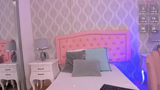 Snapshot of Valerith_Vega_ chatting on December 23, 2024, 11:57 am Valerith Vega  online show from December 23, 2024, 11:57 am