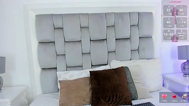 Snapshot of Valerith_Vega_ chatting on September 26, 2025, 12:09 pm Valerith Vega  online show from September 26, 2025, 12:09 pm