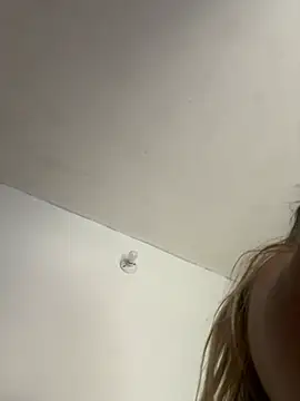 Snapshot of ScarlettAndClark chatting on March 14, 2025, 9:21 pm ScarlettAndClark online show from March 14, 2025, 9:21 pm