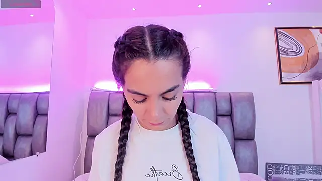 Snapshot of martina_mancini chatting on September 13, 2025, 12:49 pm martina mancini online show from September 13, 2025, 12:49 pm