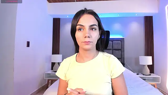 Snapshot of martina_mancini chatting on September 28, 2025, 12:54 pm martina mancini online show from September 28, 2025, 12:54 pm