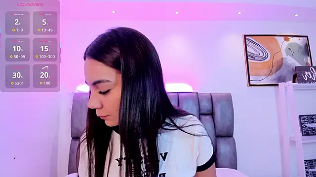 Snapshot of martina_mancini chatting on February 20, 2026, 12:27 pm martina mancini online show from February 20, 2026, 12:27 pm