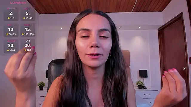 martina mancini online show from June 24, 2026, 1:10 pm