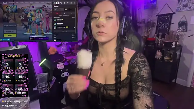 Snapshot of marleymaxwell chatting on May 23, 2026, 5:56 am marleymaxwell online show from May 23, 2026, 5:56 am