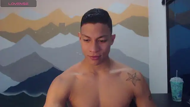 aalan foxter online show from February 19, 2025, 11:36 pm