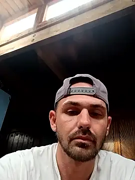 kumincider online show from October 21, 2025, 1:34 pm