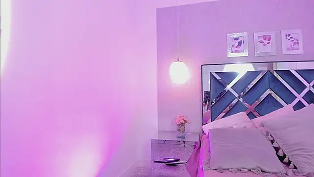 Miakhalifa 7 online show from February 25, 2025, 2:44 pm