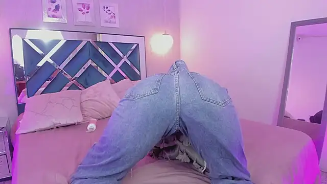 Miakhalifa 7 online show from March 12, 2025, 2:34 pm