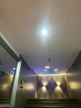  Miguel100 online show from November 9, 2025, 7:45 pm