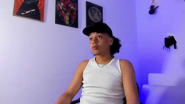 GaelOconnerr online show from December 11, 2024, 4:49 am