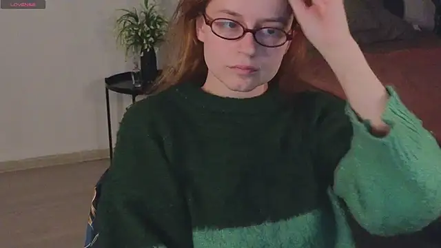 Snapshot of reb_luvng chatting on October 12, 2025, 2:16 pm reb luvng online show from October 12, 2025, 2:16 pm