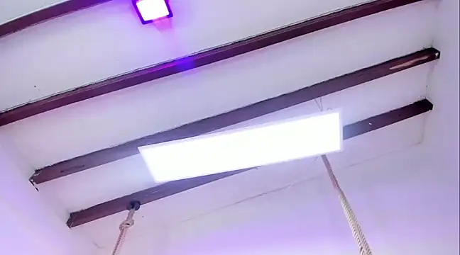 Snapshot of Oriana_Guzman chatting on December 17, 2024, 12:33 pm Oriana Guzman online show from December 17, 2024, 12:33 pm