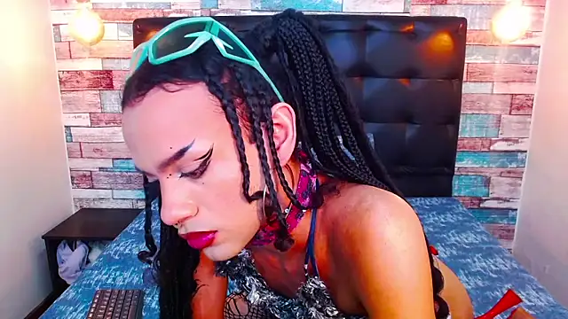 Foxy Ella  online show from March 19, 2026, 2:54 pm