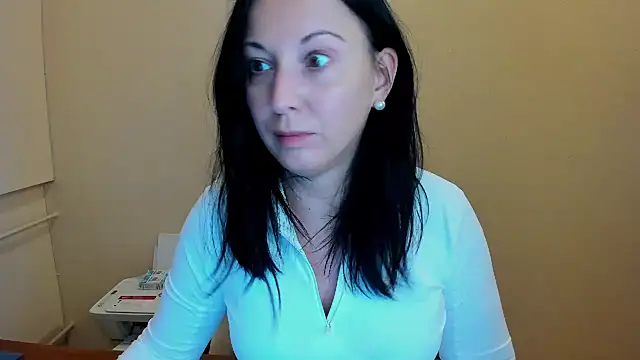 Wife4Cuck online show from December 5, 2024, 4:34 pm