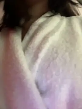 Aiko Yumi online show from September 21, 2025, 9:49 pm