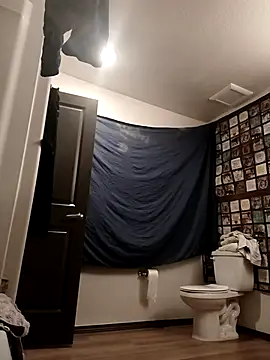 Snapshot of SexyB214 chatting on September 23, 2025, 10:51 am SexyB214 online show from September 23, 2025, 10:51 am