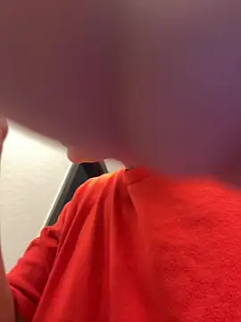 Snapshot of SexyB214 chatting on October 25, 2025, 7:41 pm SexyB214 online show from October 25, 2025, 7:41 pm