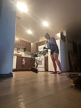 Snapshot of SexyB214 chatting on October 30, 2025, 6:30 pm SexyB214 online show from October 30, 2025, 6:30 pm