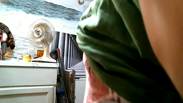 SexyB214 online show from June 26, 2026, 7:29 pm