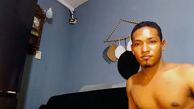 Grandeygruesa1 online show from February 10, 2025, 8:09 am