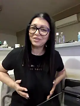 Milf Abigail online show from October 16, 2025, 12:22 am